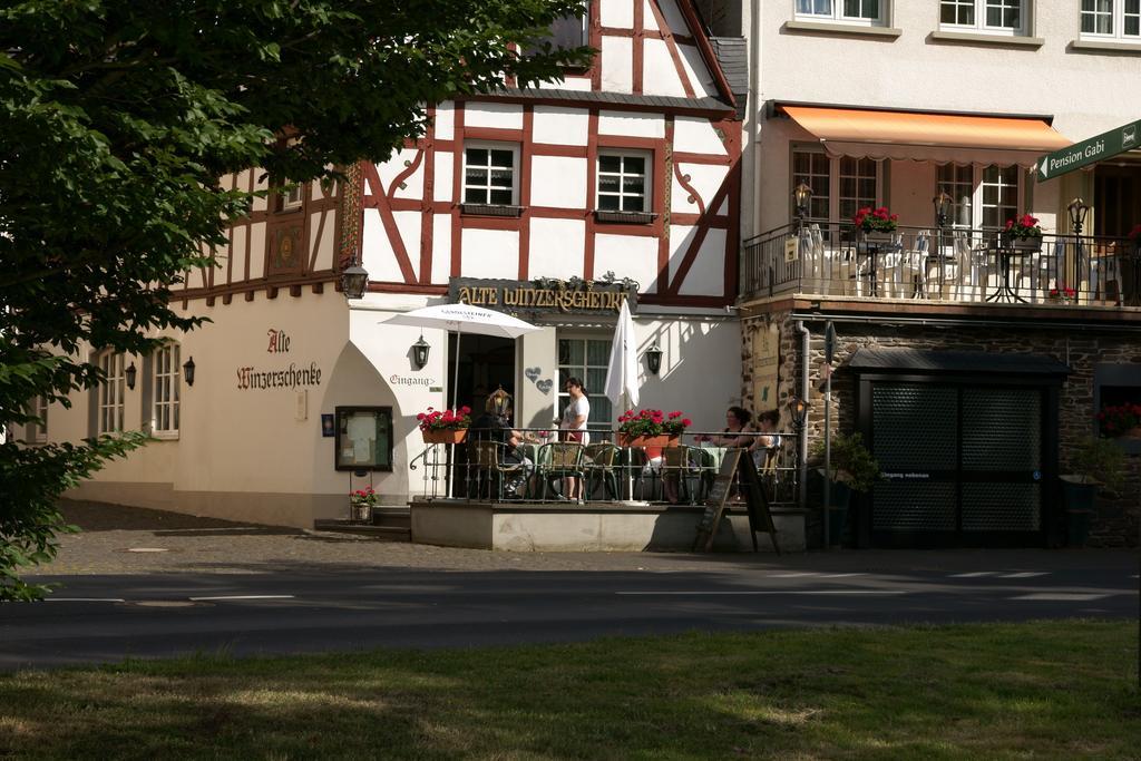 Alte Winzerschenke Hotel บรูทิกก์ ฟังเคิล ภายนอก รูปภาพ