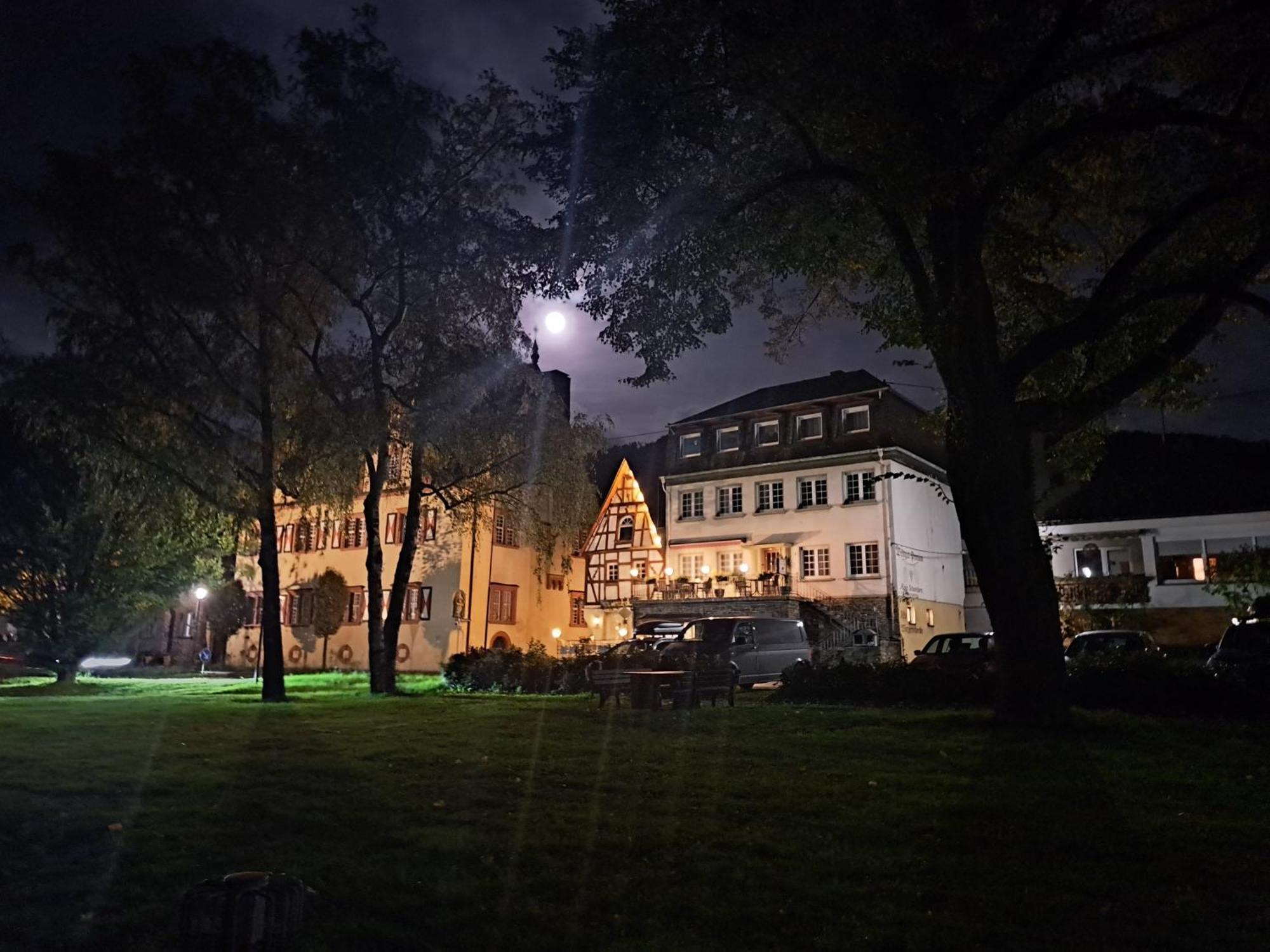 Alte Winzerschenke Hotel บรูทิกก์ ฟังเคิล ภายนอก รูปภาพ